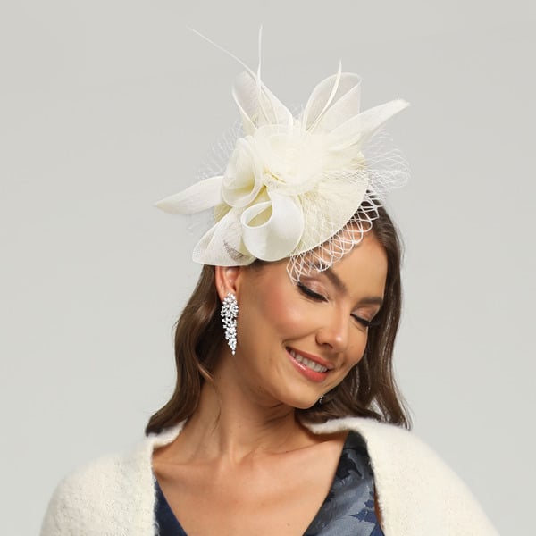 Women's Elegant Vintage Mesh With Flower Cocktail Kentucky Derby Fascinators With Clip