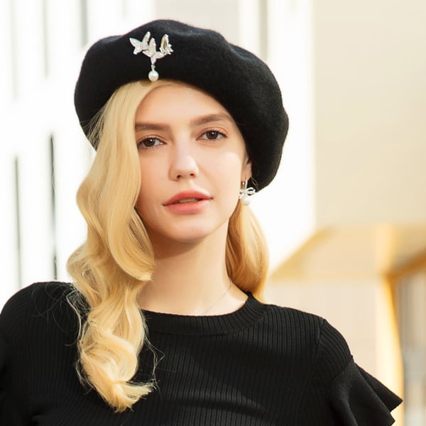 Women's Fashion Winter Wool With Rhinestone Casual Beret Hats